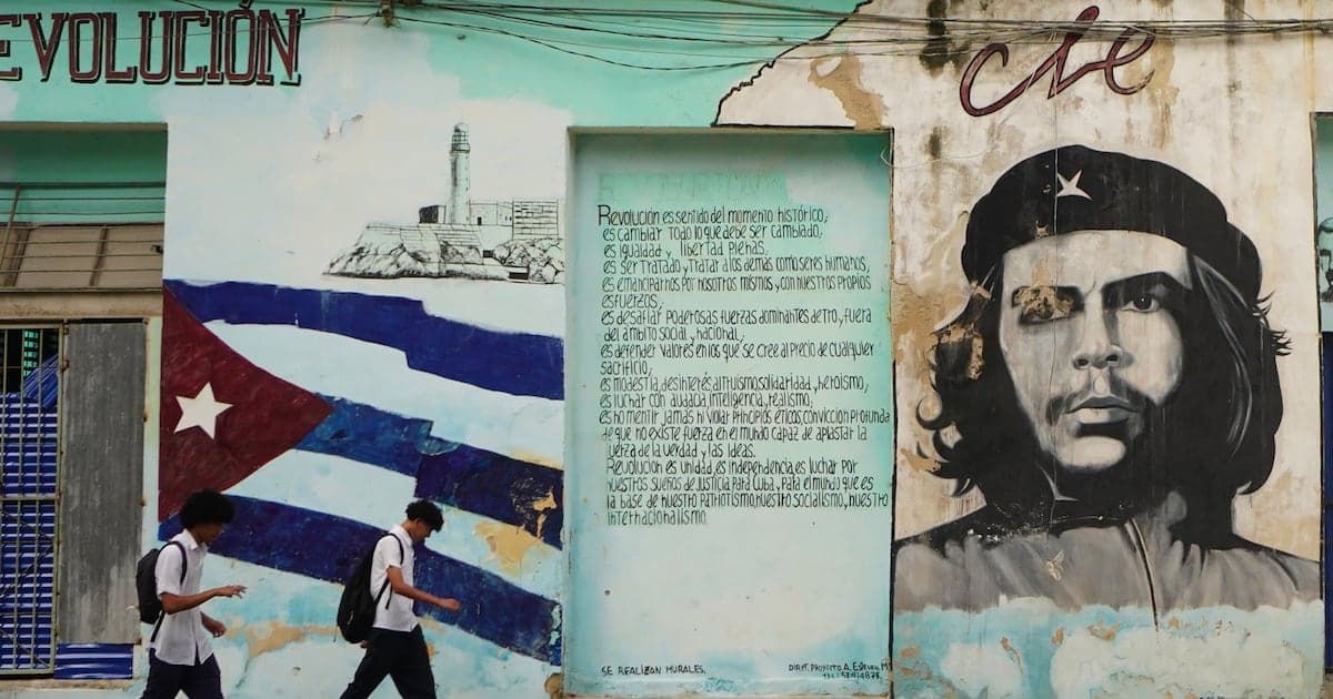 Tres empresas chilenas mantienen privilegio comercial con Cuba