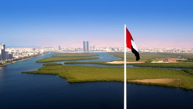 Cumbre Global de IA y Tecnología Reúne a 10 Líderes Clave